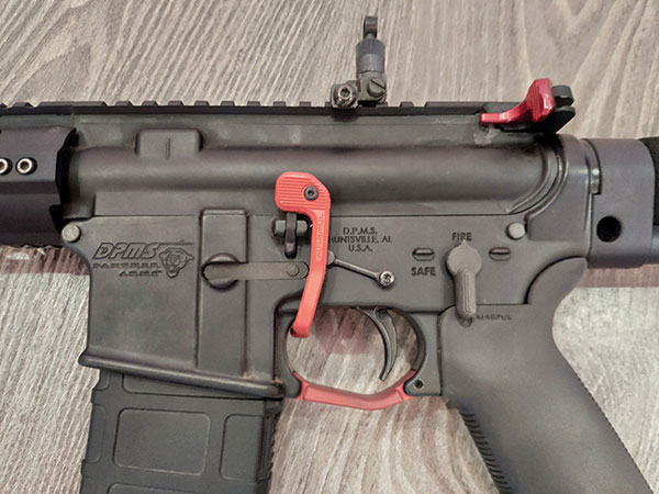 ar15_bad_lever_magpul.jpg